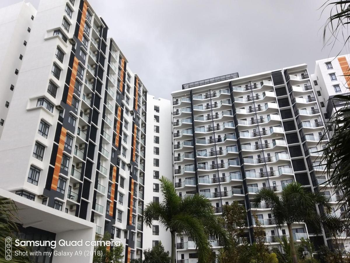 De Lavelle Suites @ Timur Bay SeaFront Residence Kuantan Buitenkant foto