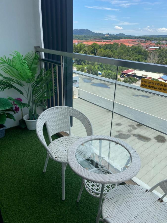 De Lavelle Suites @ Timur Bay SeaFront Residence Kuantan Buitenkant foto
