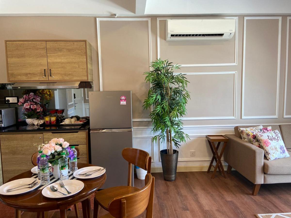De Lavelle Suites @ Timur Bay SeaFront Residence Kuantan Buitenkant foto