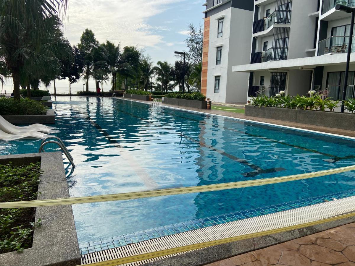 De Lavelle Suites @ Timur Bay SeaFront Residence Kuantan Buitenkant foto