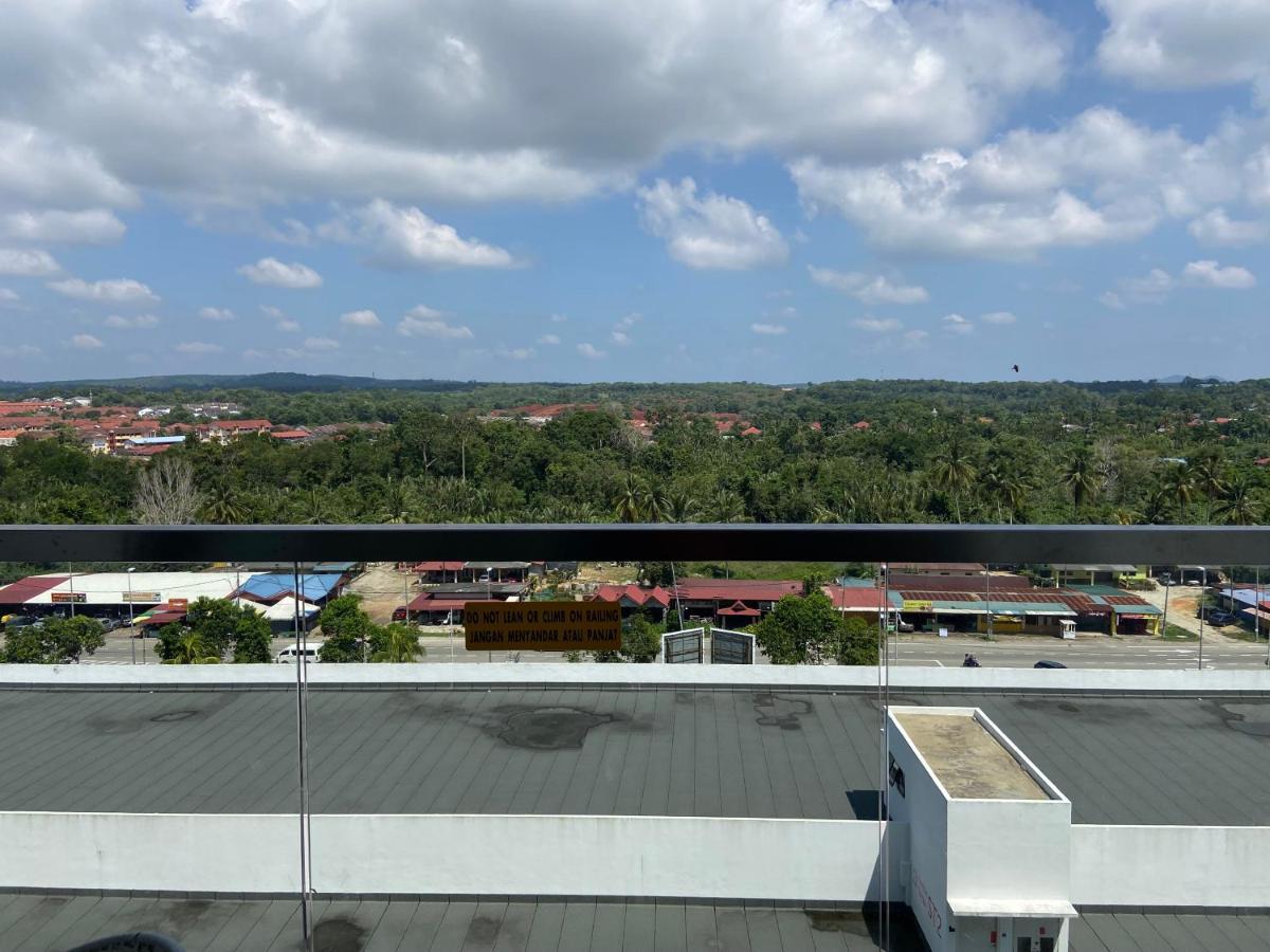 De Lavelle Suites @ Timur Bay SeaFront Residence Kuantan Buitenkant foto